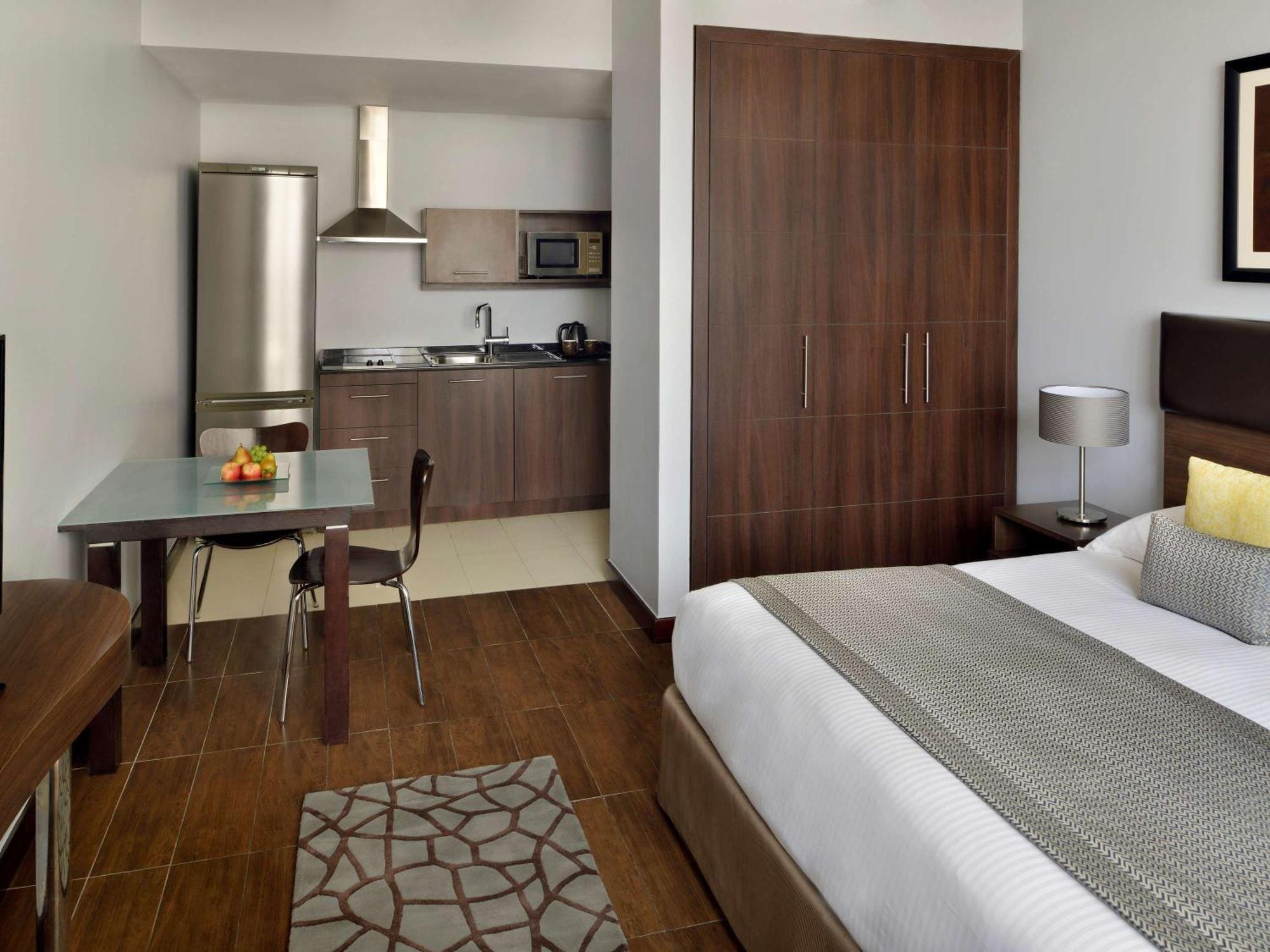 Moevenpick Hotel Apartments Al Mamzar Dubai Exterior photo Studio apartment